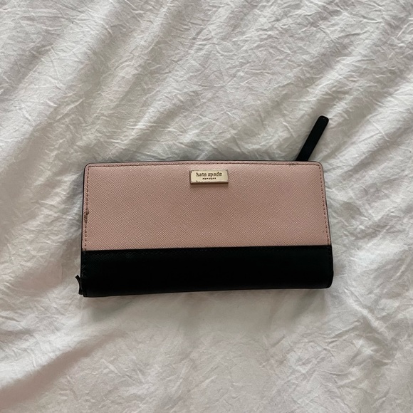 Kate Spade | Pink & Black Spencer Slim Bifold Leather Wallet - Picture 1 of 10